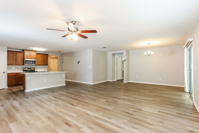 Photo - 3703 Summit Oaks Dr