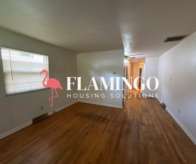 Photo - 4315 Sheller Ave Unit 4315 Sheller Ave.