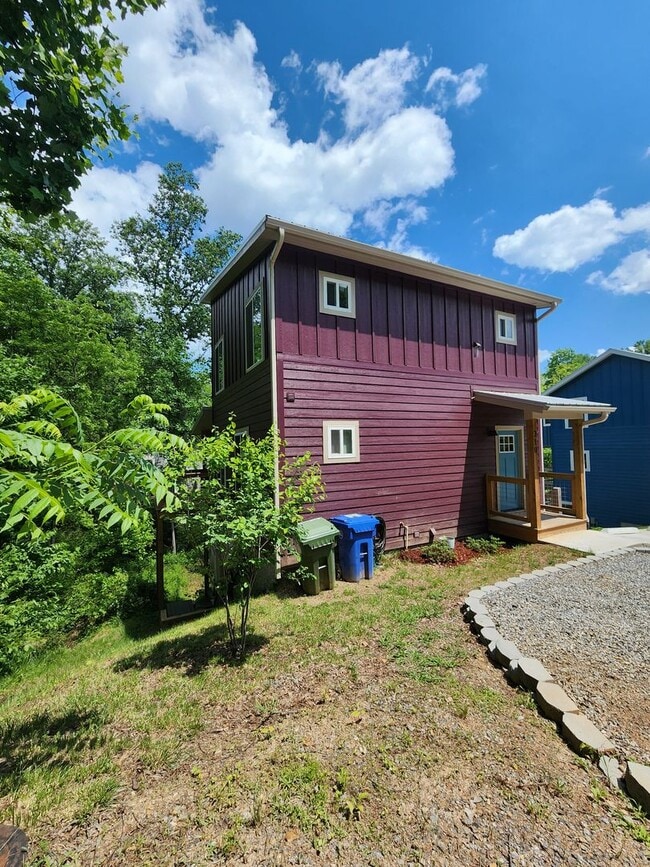 Photo - West Asheville Rental