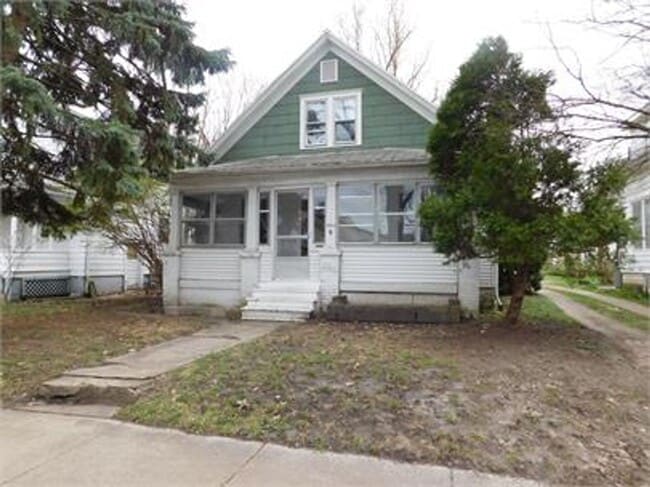 Building Photo - 401 1/2 W Vine St. Rental