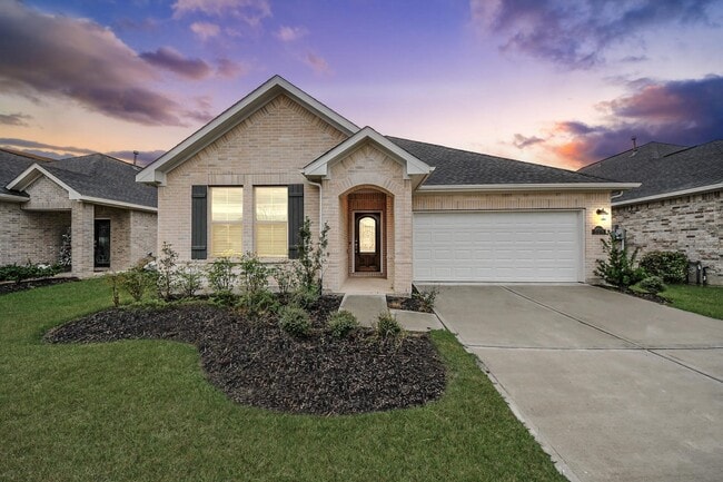 Building Photo - 31215 Whitfield Ct