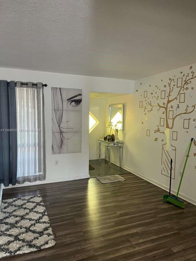 Photo - 7618 Dilido Blvd