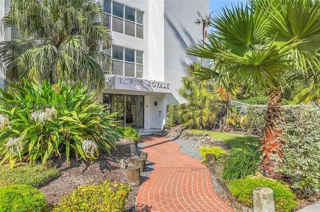 Photo - 17800 Atlantic Blvd Unit 409