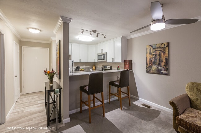 Photo - Union Plaza Apartments