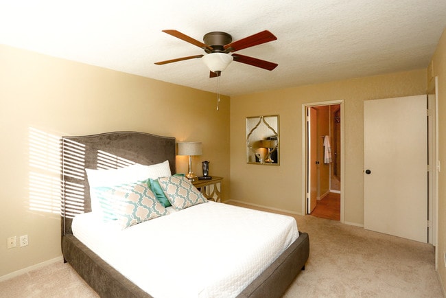 Photo - Council Crossing