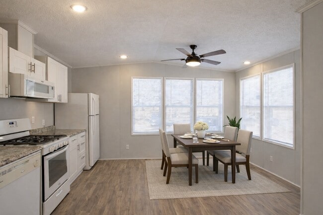 Photo - 52150 Lexington Ln