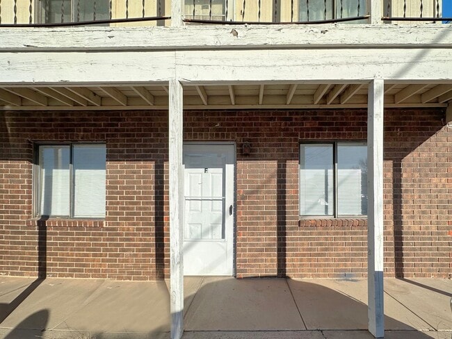 Photo - 314 E St Anne Pl Unit F