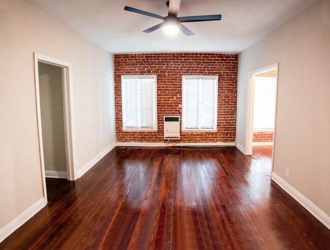 Photo - The President Apartments