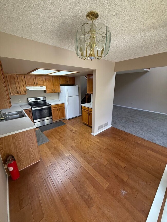 Photo - 1260 E 130th Ave