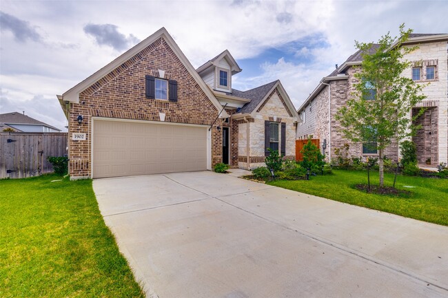 Photo - 1902 Middle Pass Ln
