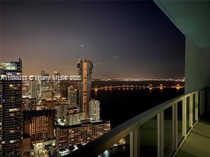 Building Photo - 1900 N Bayshore Dr Unit 4708 Rental