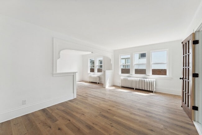 Photo - 987 Dayton Ave Unit 989