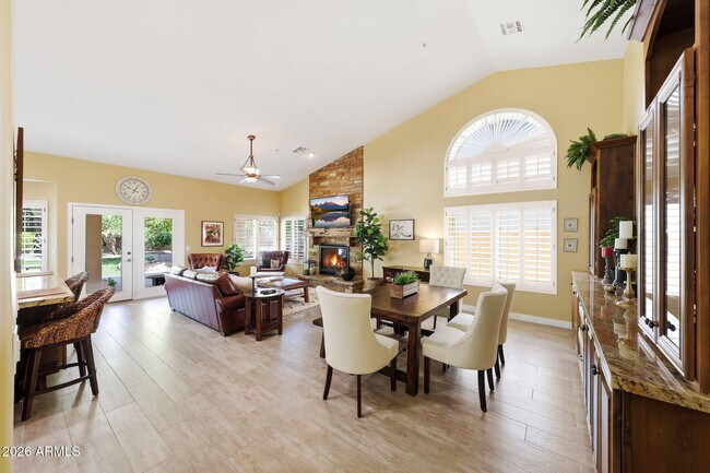 Photo - 7642 E Hartford Dr