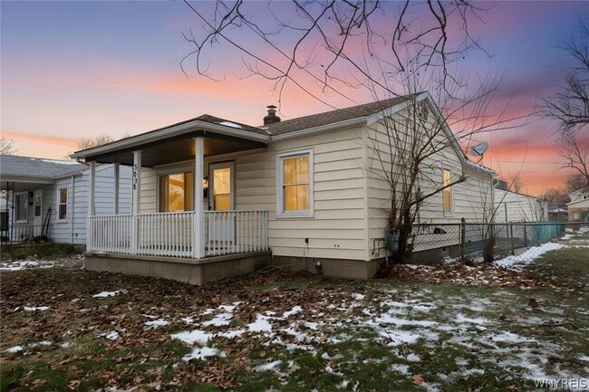 Photo - 3028 Welch Ave