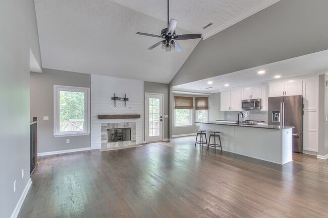 Photo - 109 Warren Pl