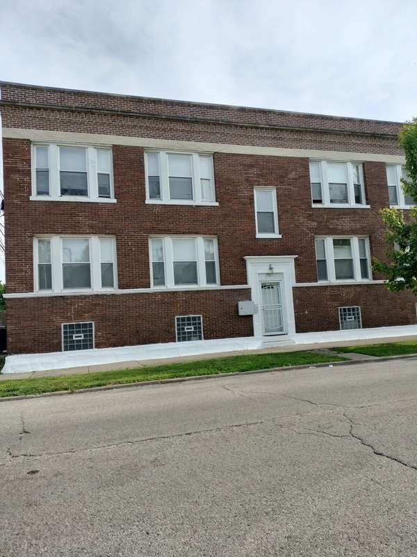 Photo - 1415 W 66th St
