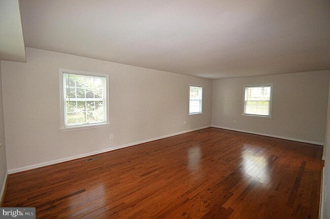Building Photo - 13145 Melville Ln