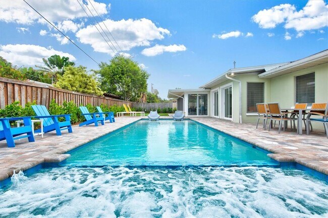 Photo - 2473 Davis Blvd