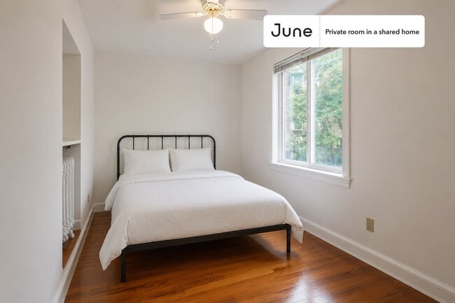 Building Photo - Room in Shared 4 bed/2 bath home in Brighton Unit D