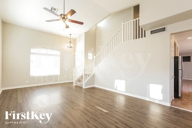 Photo - 822 E Sheffield Ave