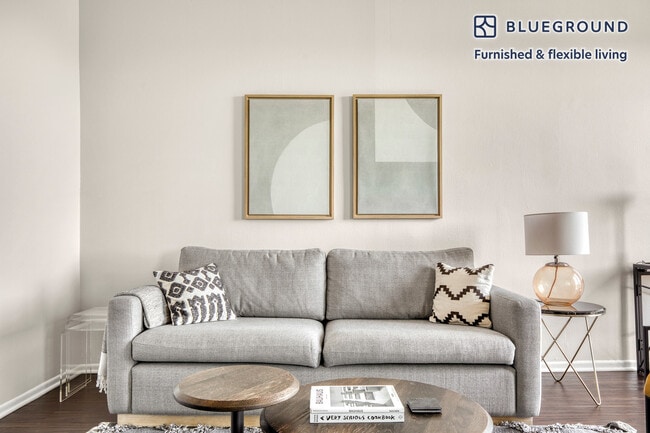 Photo - 467 Arnaz Dr Unidad FL4-ID365