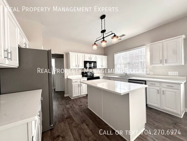 18124 Harbor Mist Rd