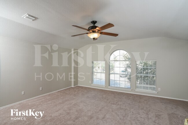 6122 Kenedy Leaf