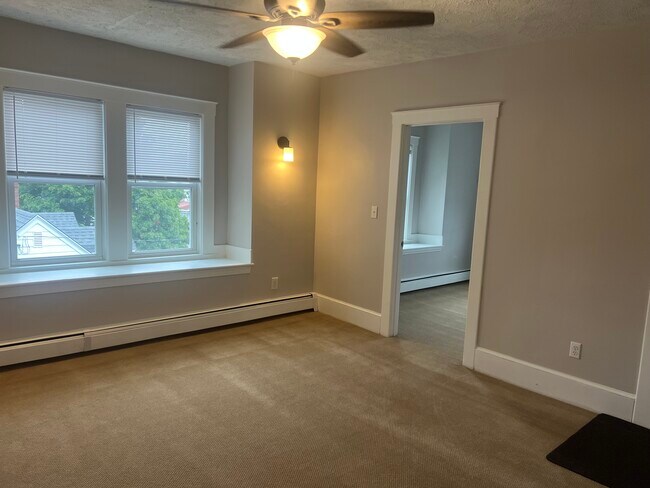 Photo - 100 Loring Ave Unit 2