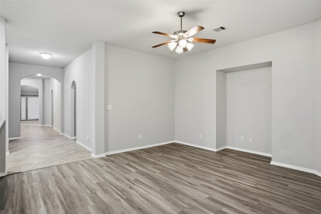 Photo - 2107 Sherbrook Park Ln