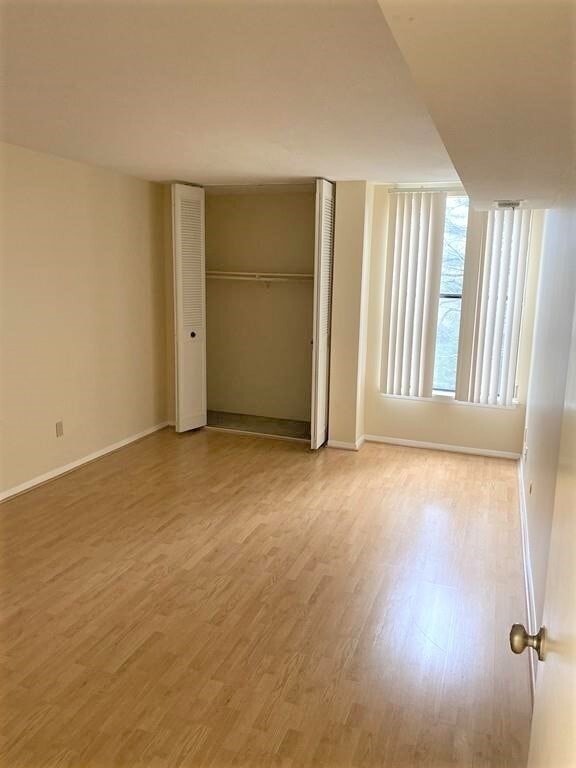 Photo - 32 Shrewsbury Green Dr Unit J