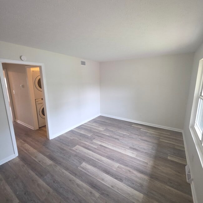 Photo - 1324 Riverdale Dr