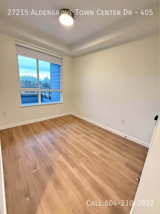 Photo - Brand New Condo Near Fraser Highway Unité 405