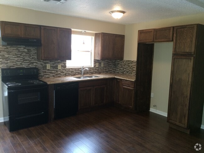 Building Photo - 9214 Cliffvale Street Rental