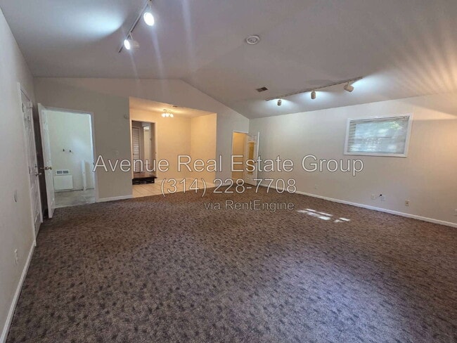 Photo - 135 Grether Ave