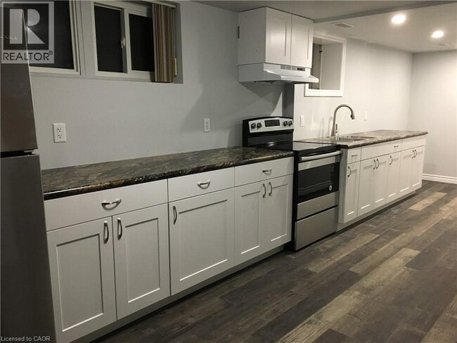 Photo - 92 Pattandon Ave