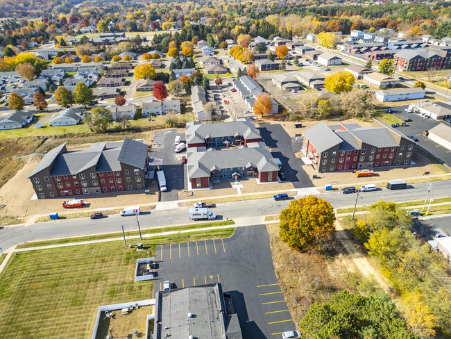 Peter Park - Peter Park Apartments