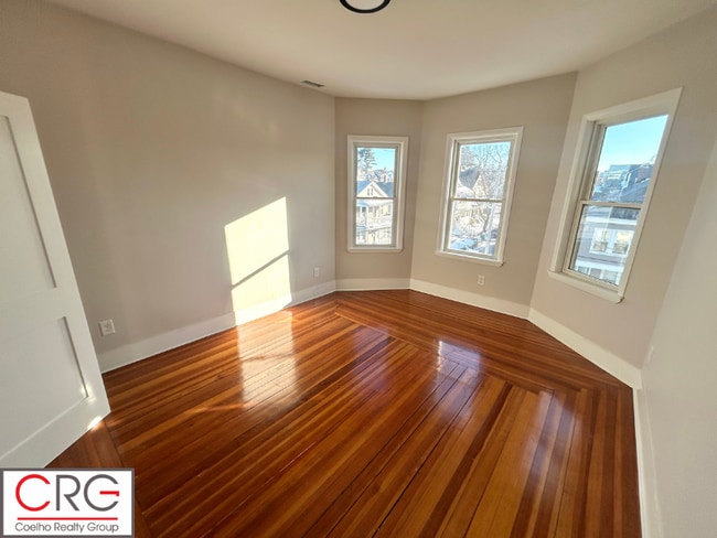 Photo - 79 3rd St Unit 3