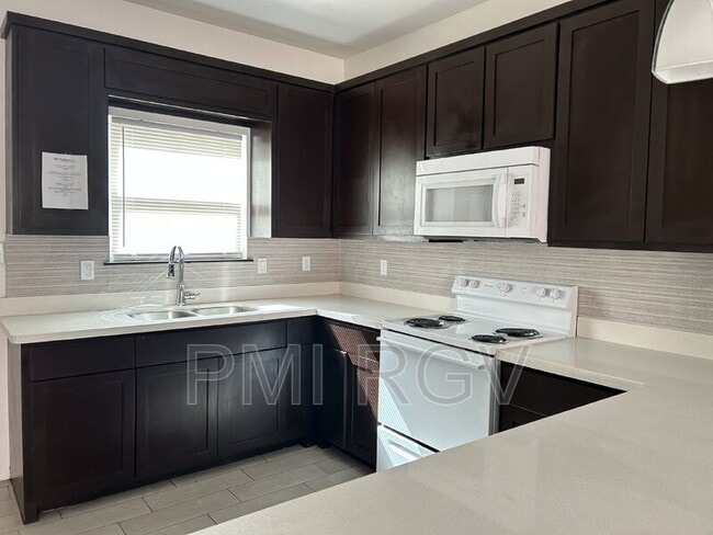 Photo - 3705 Paola St Unit 3