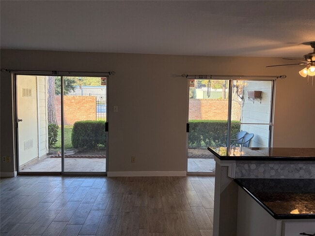 Photo - 14555 Wunderlich Dr Unidad 3305