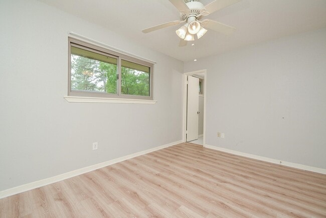 2506 Meandering Trail