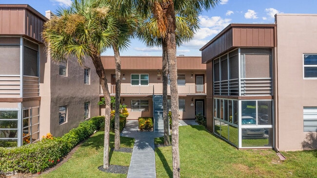 Photo - 344 Piedmont Trail