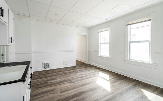 Photo - 2955 N 17th St