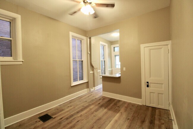 Photo - 203 Hamilton St Unidad 1