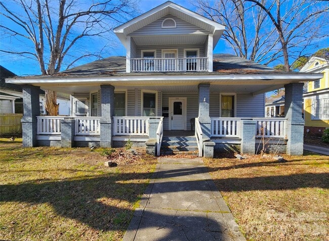 Building Photo - 1126 S Fulton St