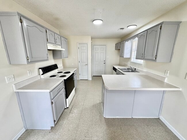 Photo - 1468 S Goodlett Grove Cove