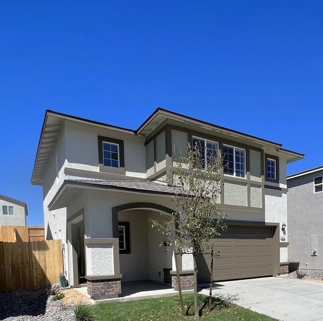 Building Photo - 443 Antares St