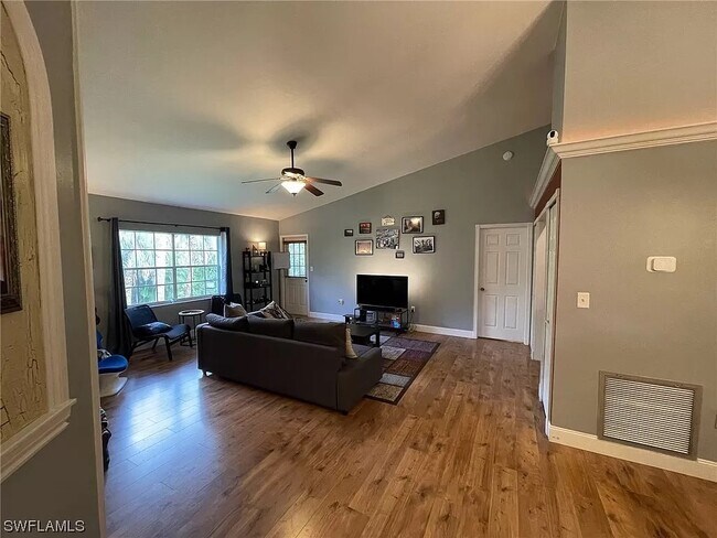 Photo - 14461 Summerlin Trace Ct Unit 6