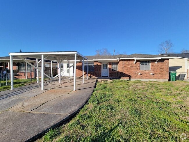 Building Photo - 4119 Holloway Dr Rental