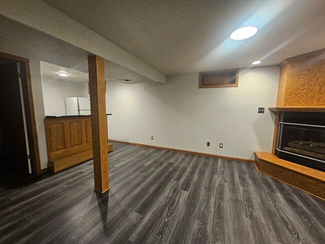 Photo - 2 Bedroom 2 Bath Corner Lot, In Small Town Fairfax