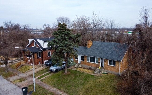 Building Photo - 8456 Lowell St Rental